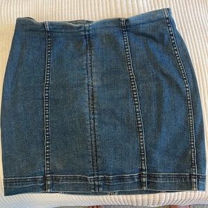 Free people stretch denim skirt size 8